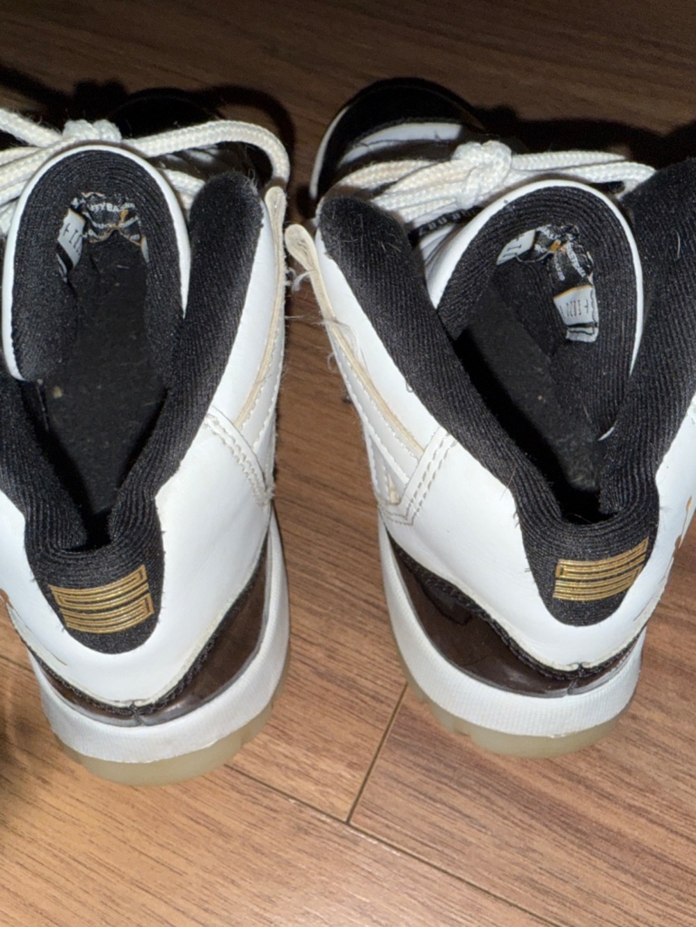 Jordan11 - Picture 5 of 5